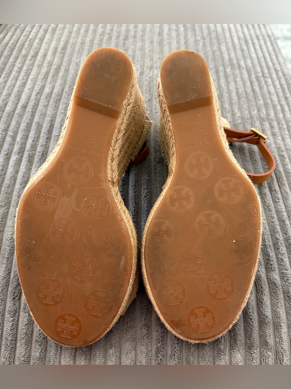 Tory Burch Beige Espadrille Wedge Sandals with Tan Ankle Strap - Picture 6 of 6